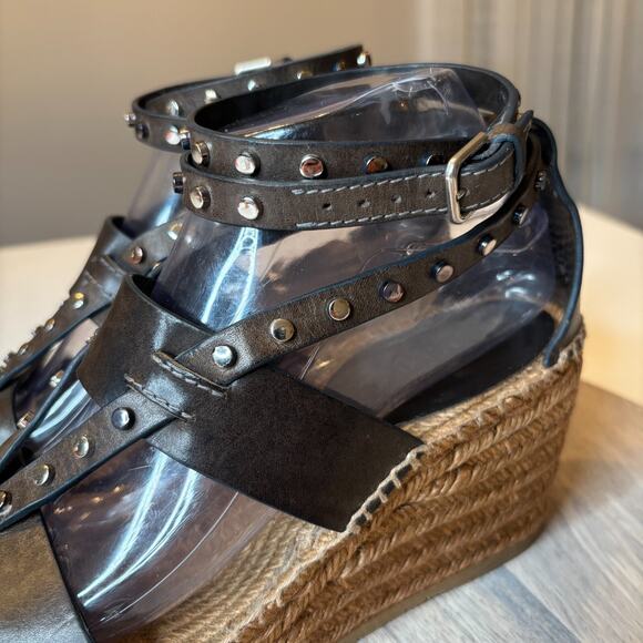 Authentic Jimmy Choo Raffia Calfskin Stud Danica Wedge Sandals US Size 8 EU 38 - Picture 7 of 12